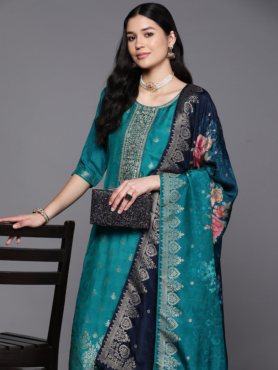 Women Green Floral Pure Silk Kurta with Trousers & With Dupatta