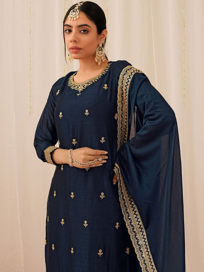 Dhiyona KL Ethnic Motifs Embroidered Sequinned Straight Kurta with Palazzo & Dupatta