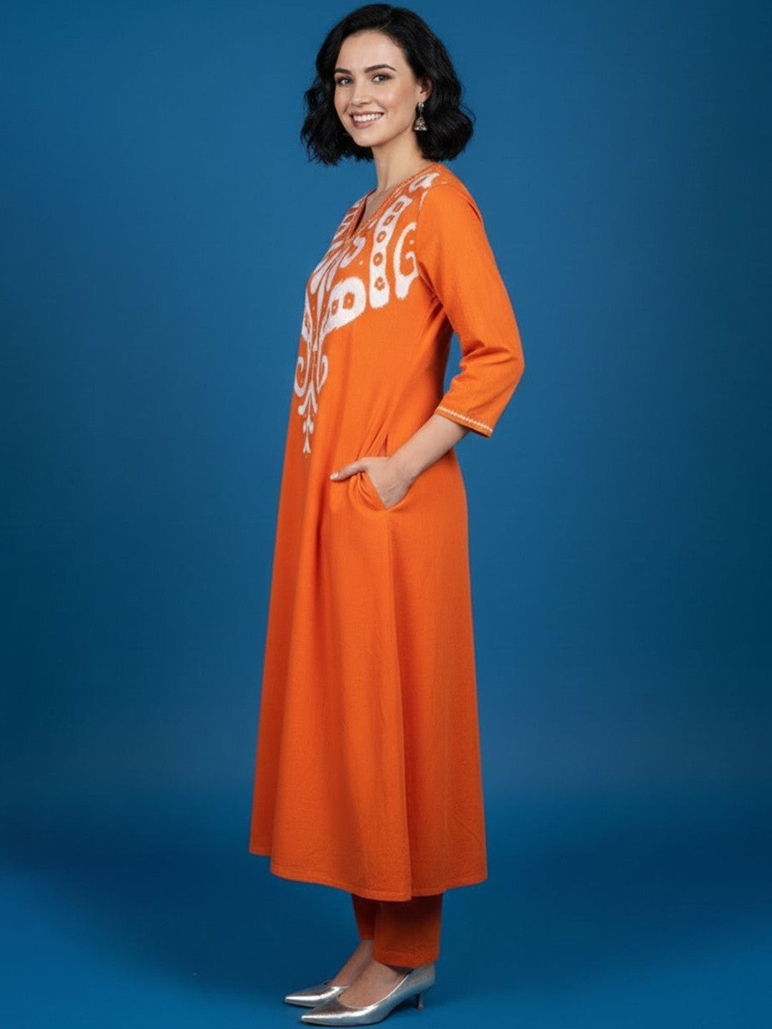 Printed V-Neck Kurta & Trousers