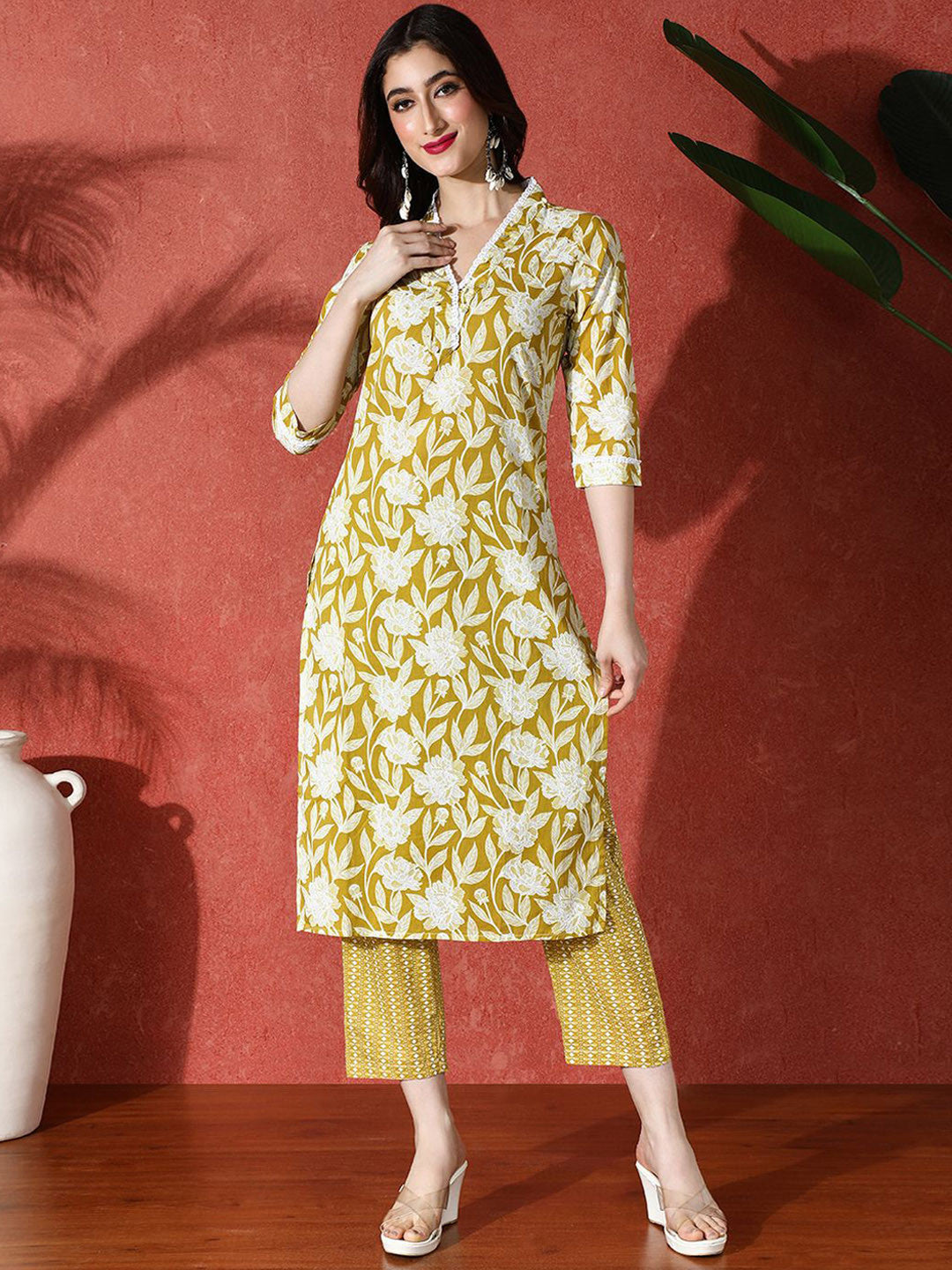 Dhiyona SN Embroidered Pure Cotton Kurta With Trouser