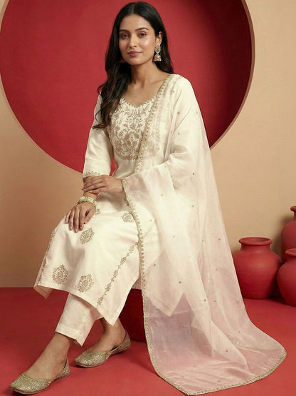 Dhiyona CH Women Ethnic Motifs Embroidered Regular Thread Work Kurta with Trousers & With Dupatta