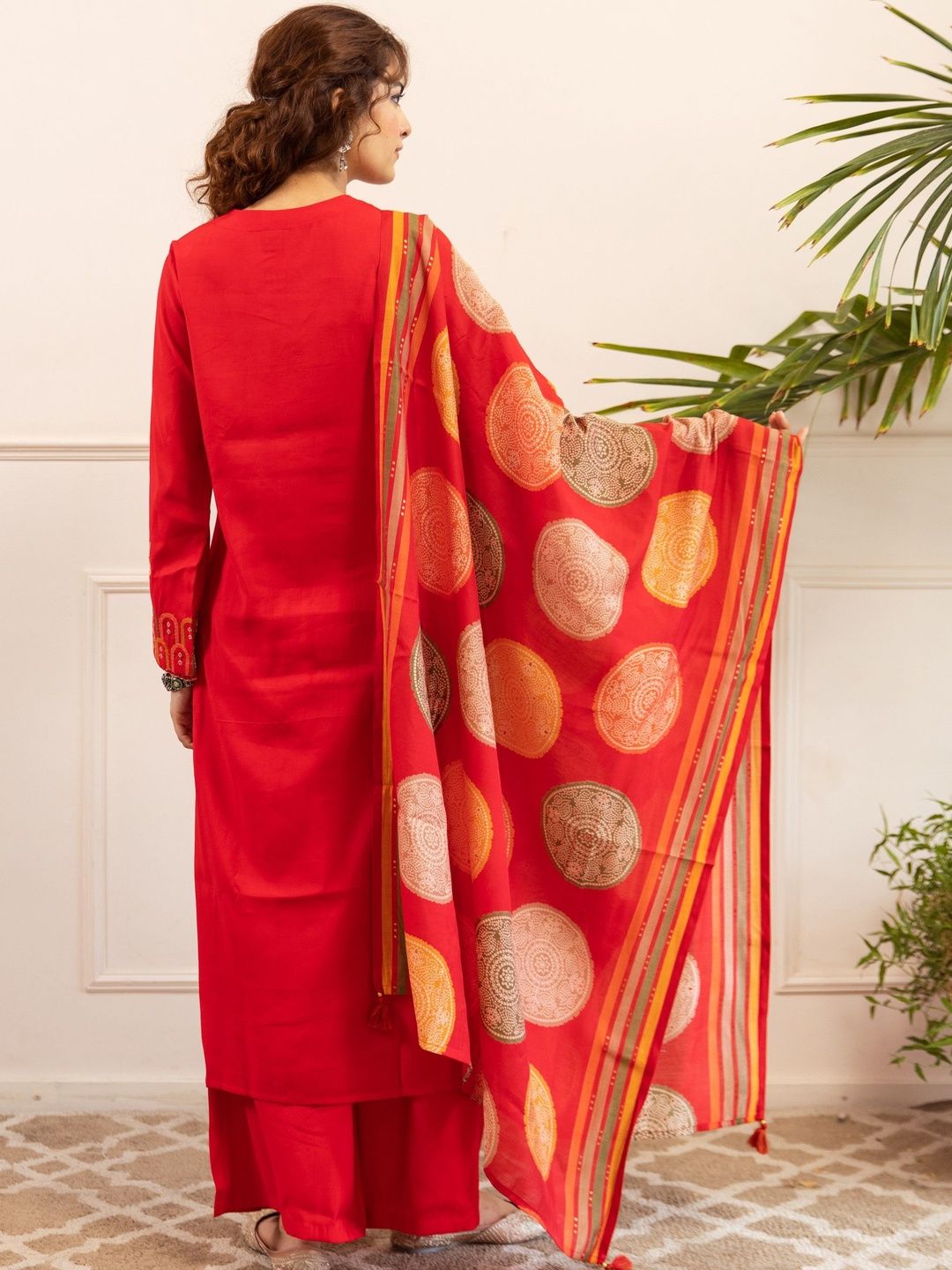 Dhiyona KL Women Ethnic Motifs Printed Regular Sequinned Kurta with Palazzos & With Dupatta