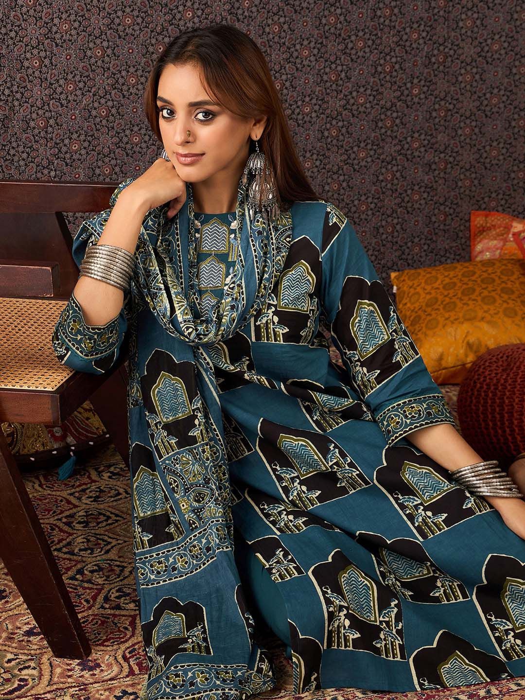 Dhiyona IE Women Ethnic Motifs Printed Straight Kurta Trousers With Dupatta set