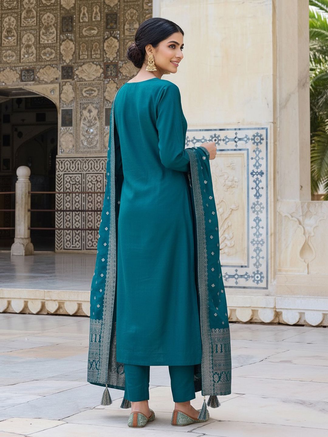 Dhiyona KL Floral Woven Design Straight Kurta with Trousers & Dupatta