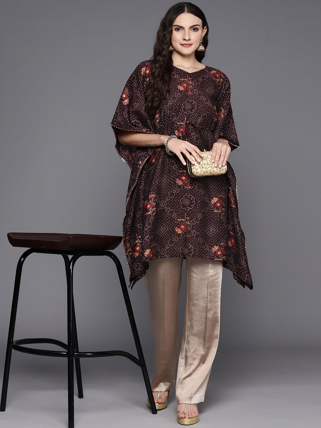 Dhiyona IE Women Bandhani Printed Flared Sleeves Gotta Patti Kaftan Kurta