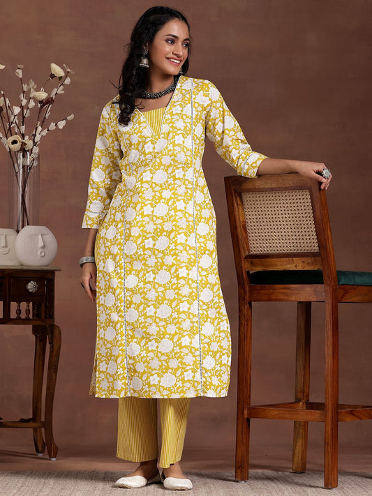 Women Floral Printed Panelled Pure Cotton Kurta with Trousers