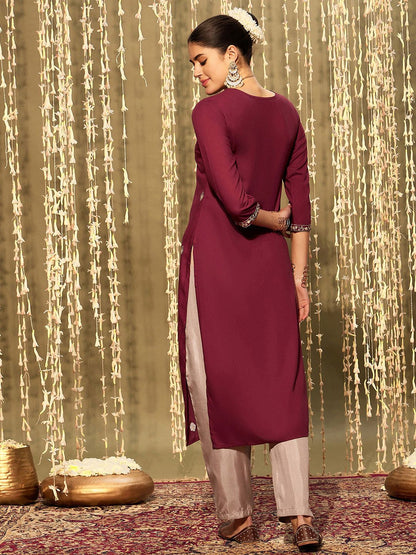 Dhiyona IE Women Floral Embroidered Floral Kurta