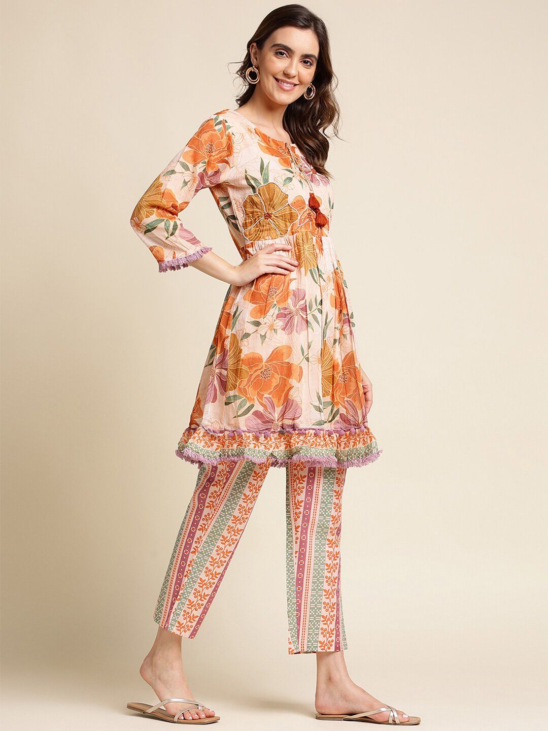Dhiyona IS Women's Peach Floral Printed Pure Cotton Empire Kurta With Trousers