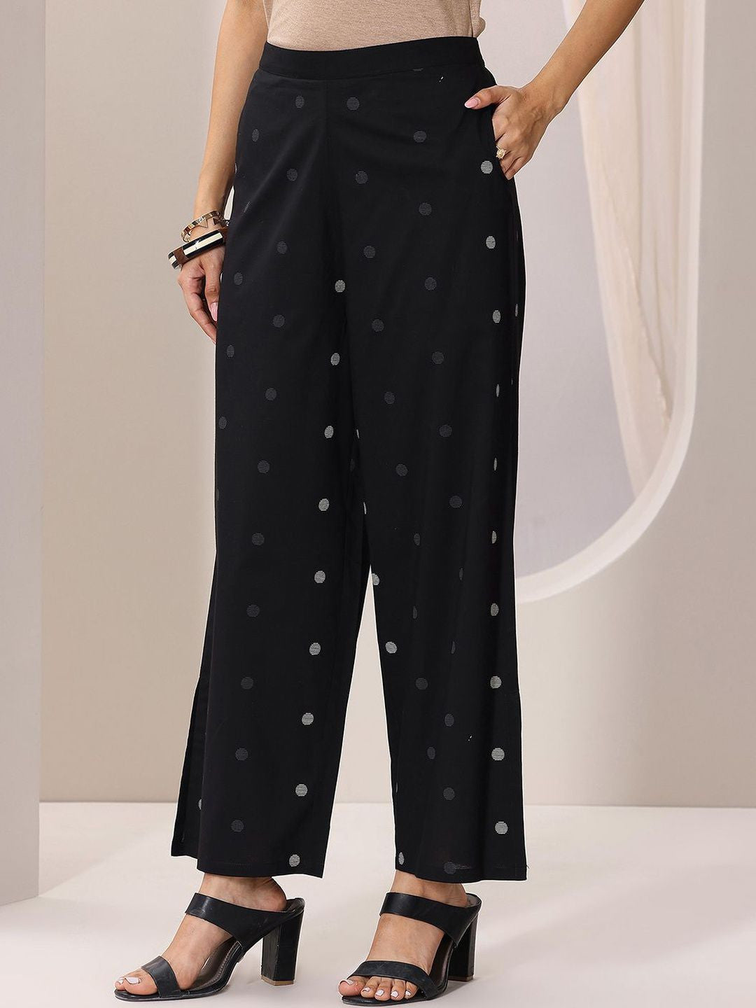 Women Printed Regular Kurta with Palazzos