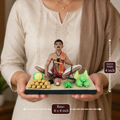 Niharika Collections Krishnanagar Handmade Terracotta Clay Idol, Vegetable Seller Figurine, Sitting Human Figure Miniature, Traditional Indian Art Home Décor, Golu Display & Gifting, 15 x 10 x 10 cm
