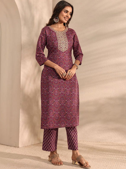 Women Ethnic Motifs Printed Regular Thread Work Kurta with Trousers & With Dupatta