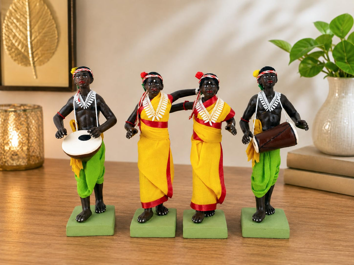 Niharika Collections Krishnanagar Handmade Clay Tribal Tiger Hunter Group Idol | Terracotta Folk Human Figurines | Traditional Home Decor & Gift Showpiece | Set of 5