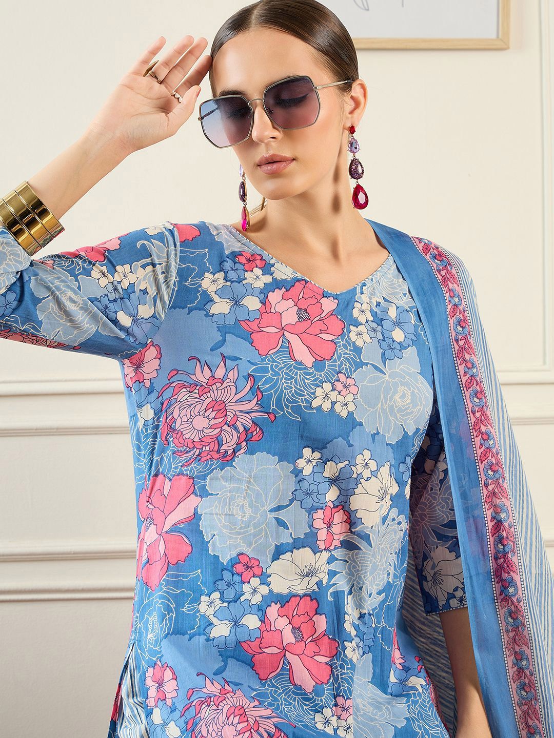 Dhiyona IE Floral Printed V-Neck Pure Cotton Straight Kurta With Trousers & Dupatta