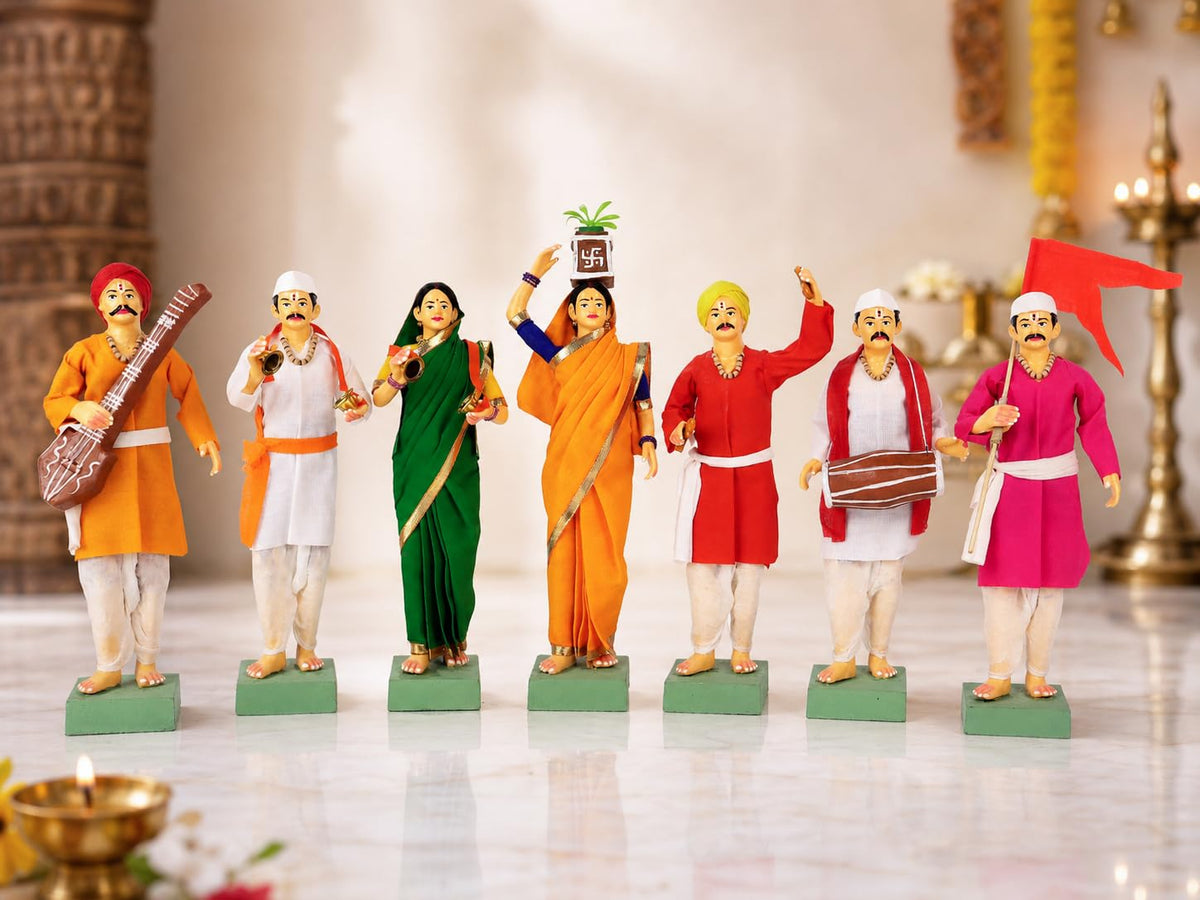 Niharika Collections Handmade Terracotta Clay Idols 10 Inch Clay Figurines Set of 7 | Traditional Handcrafted Pandharpur Warkari for Home Mandir, Navratri Decor, Golu and Gifting