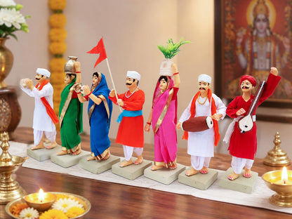 Niharika Collections Handmade Terracotta Clay Idols 6 Inch Clay Figurines Set of 7 | Traditional Handcrafted Standard Pandharpur Warkari for Home Mandir, Navratri Decor, Golu and Gifting