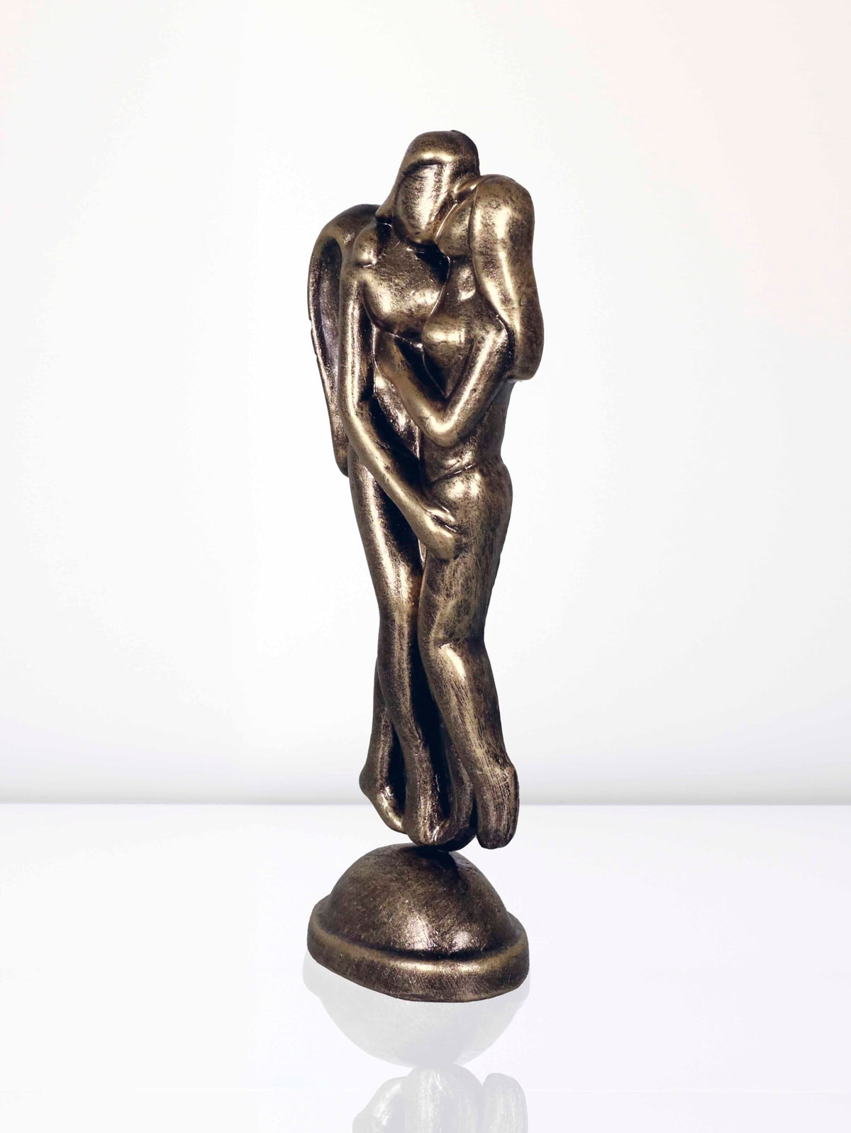 Niharika Collections Handmade Clay Terracotta Abstract Sculpture Loving Angels Idol for Gifts and Décor (Metallic Golden)