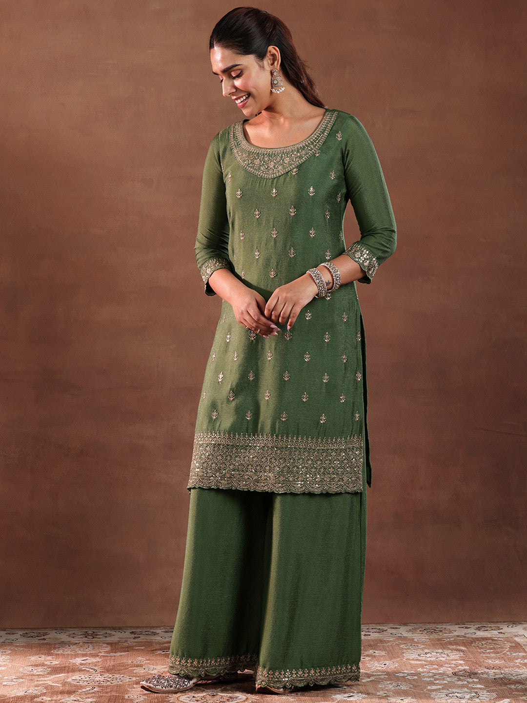 Women Floral Embroidered Kurta with Palazzos & Dupatta