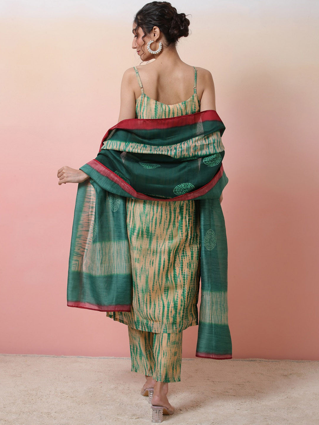 Abstract Printed Sleeveless Chanderi Silk Straight Kurta With Trousers & Dupatta
