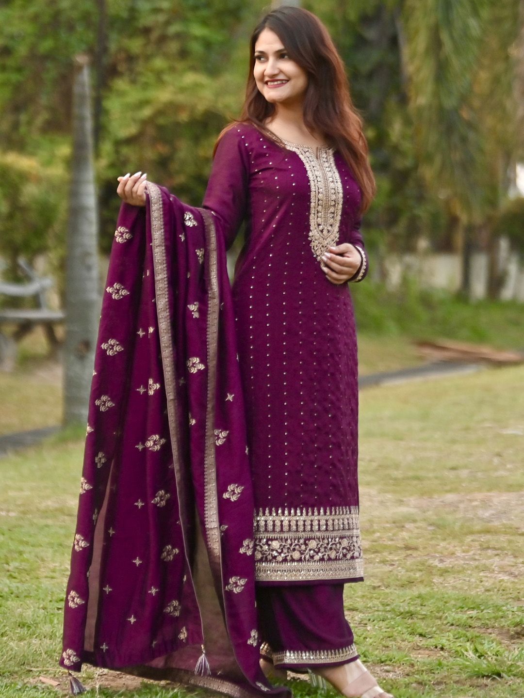 Dhiyona LL Women Purple Floral Embroidered Sequinned Kurta with Palazzos & Dupatta