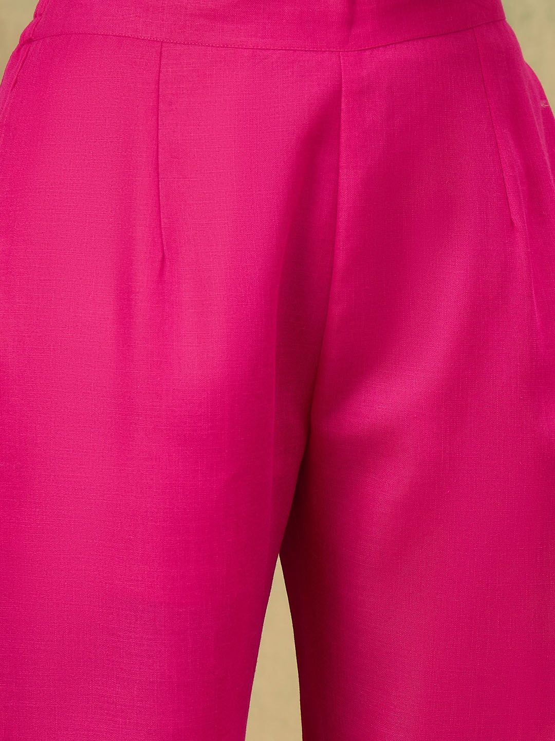 Fuchsia Women Solid Kurta with Trousers