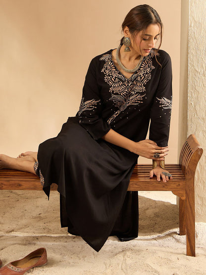 Women Embroidered Regular Kurta with Trousers