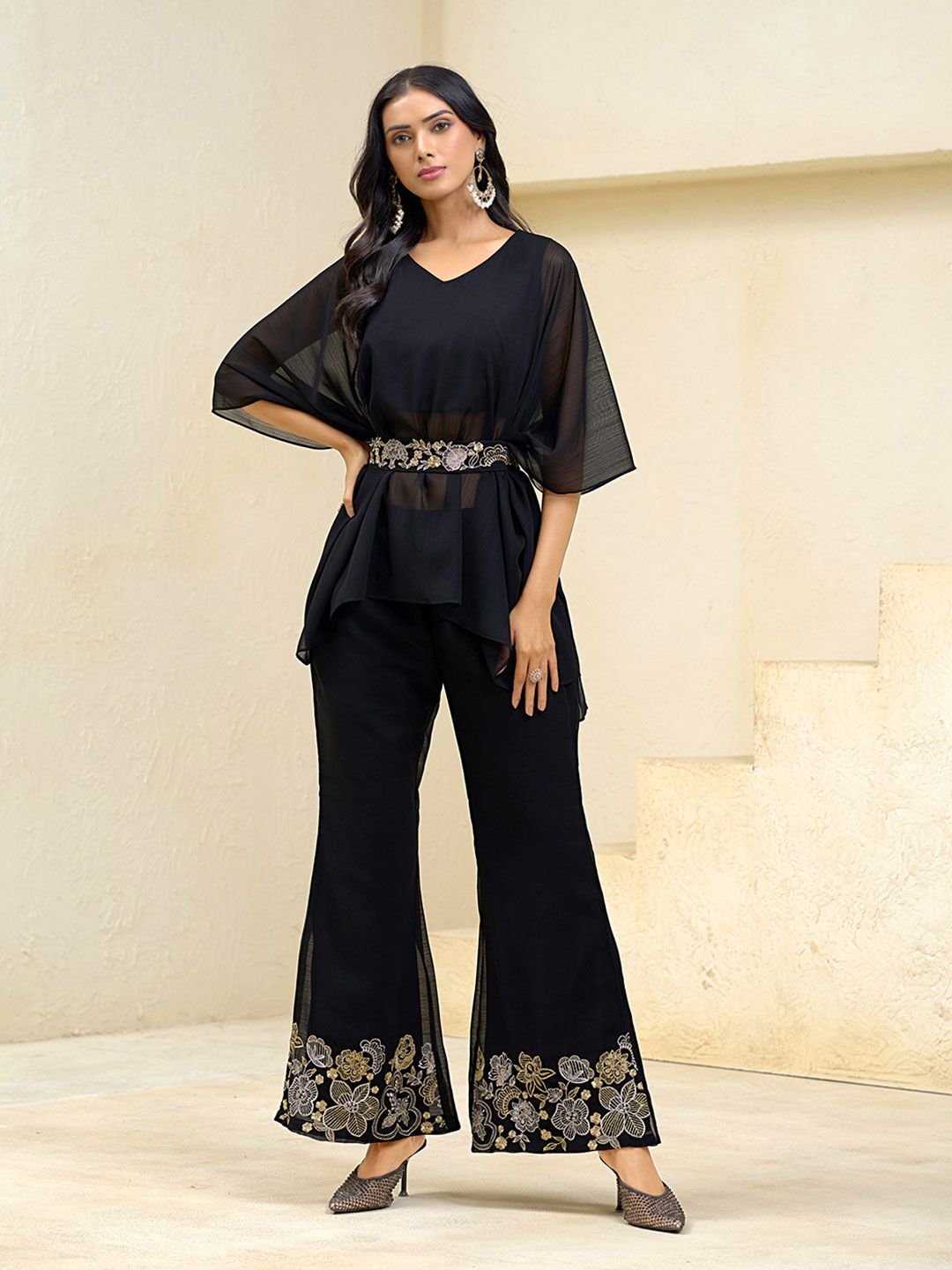 Dhiyona CH Floral Embroidered V-Neck Zari Georgette Kaftan Kurta With Palazzos