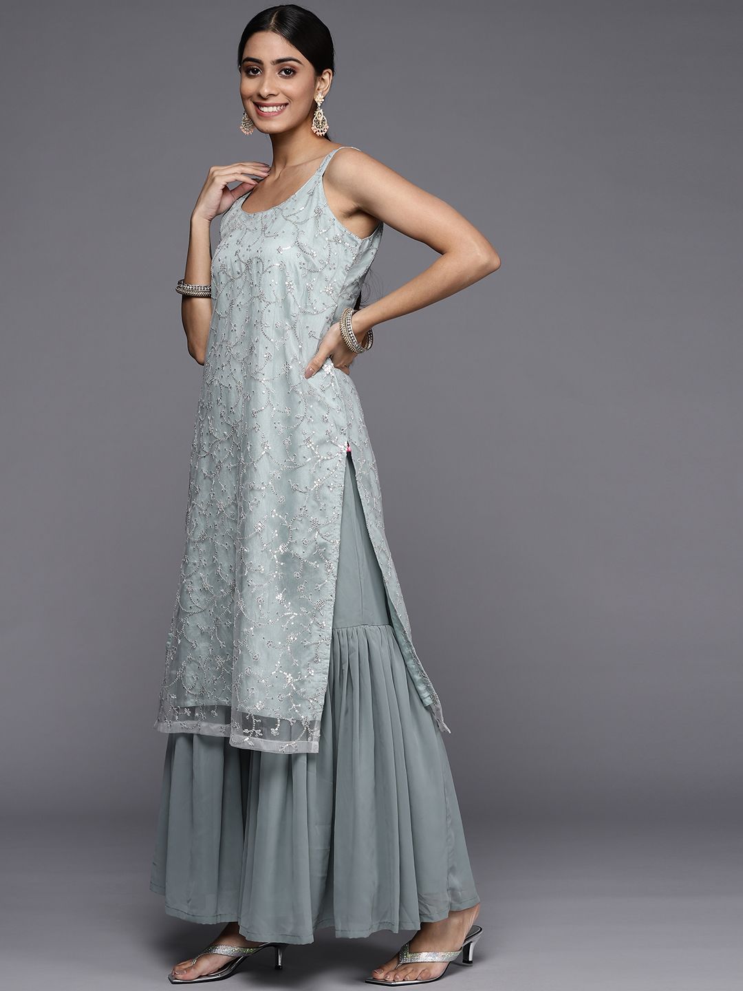 Dhiyona VA Women Green Floral Sequinned Kurta with Sharara & With Dupatta