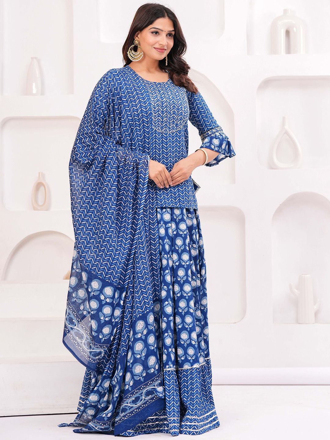 Dhiyona KL Women Ethnic Motifs Printed Pure Cotton Kurti with Skirt & Dupatta