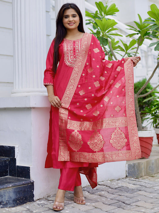 Ethnic Motifs Yoke Design Round Neck Straight Kurta with Trousers & Dupatta
