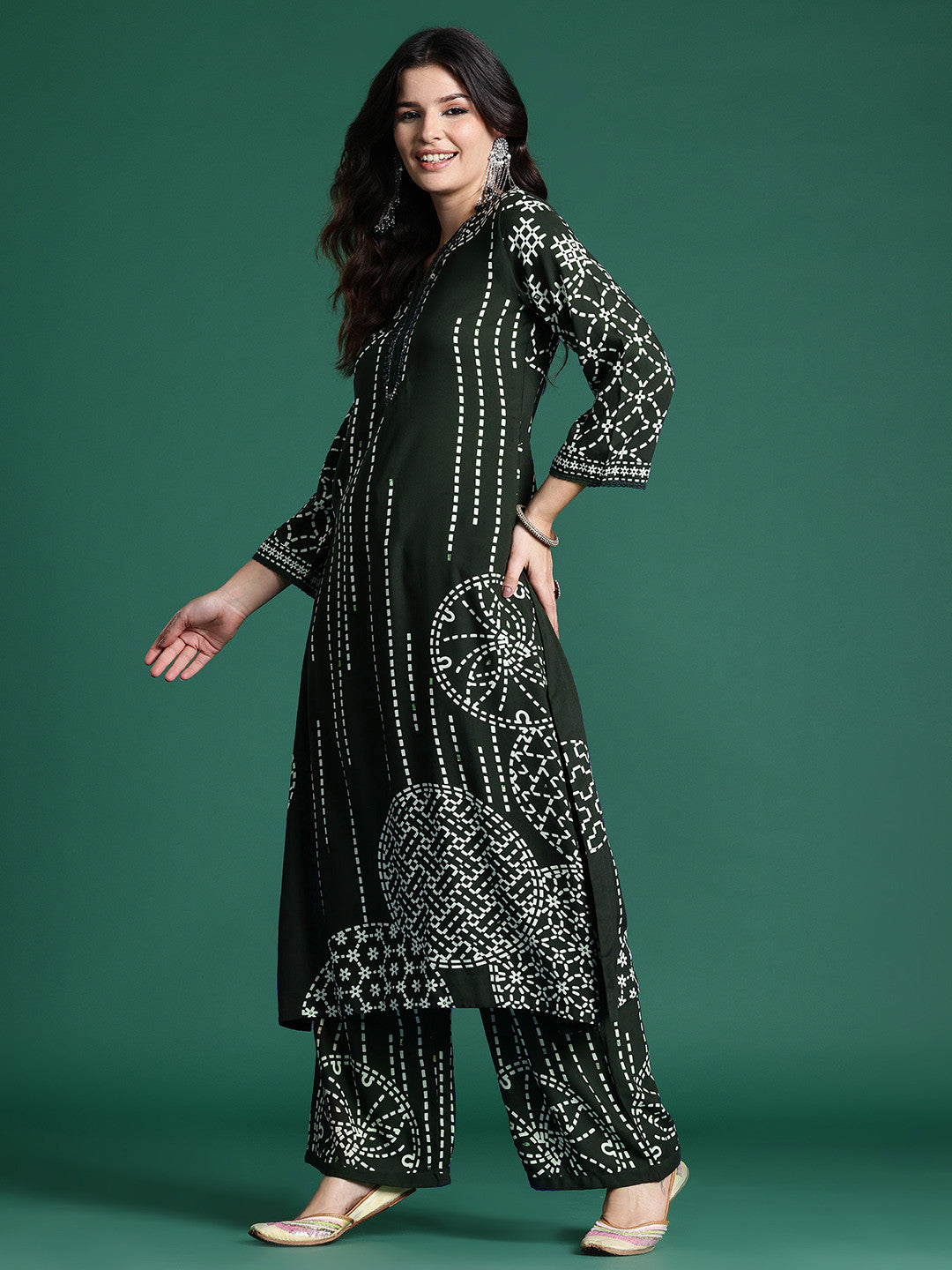 Printed Beads & Stones Kurta with Trousers