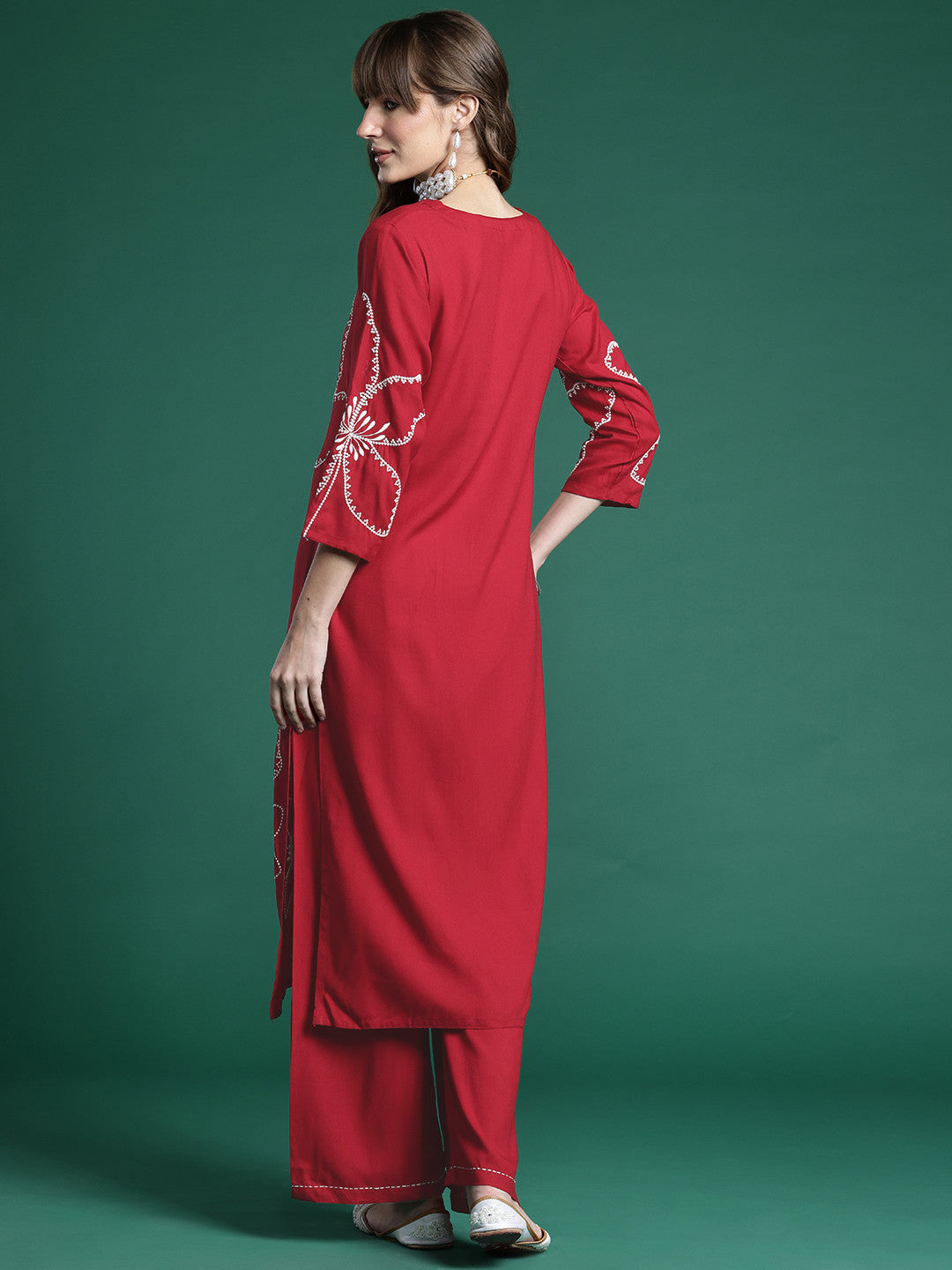 Floral Embroidered Regular Thread Work Kurta with Palazzos