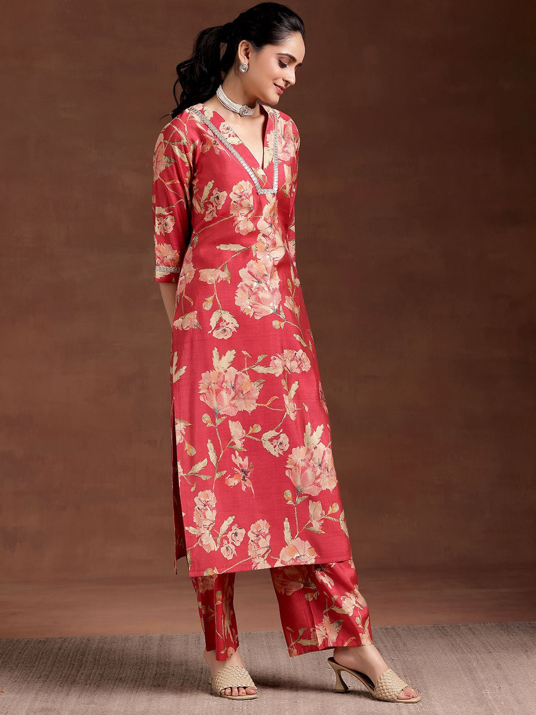 Women Floral Printed Regular Gotta Patti Kurta with Palazzos