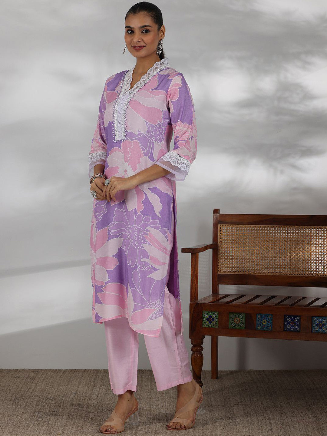 Floral Printed V-Neck Straight Kurta with Trouser & Dupatta