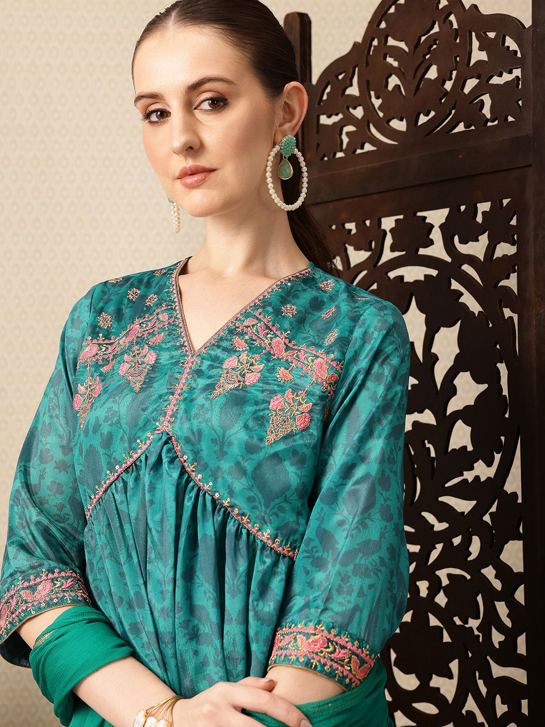 Dhiyona HOP Floral Printed Sequinned Gathered Jashn Kurti With Sharara & Dupatta