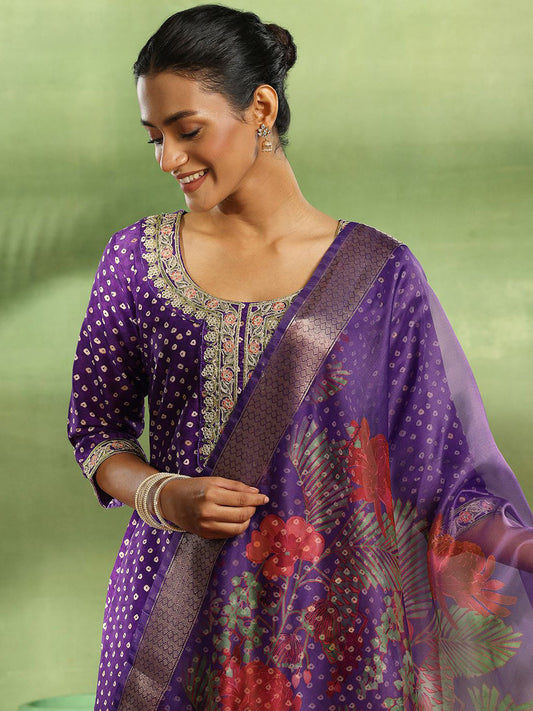 Bandhani Embroidered Sequinned Straight Kurta With Trouser & Dupatta
