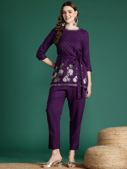 Floral Printed Regular Gotta Patti Kurti With Trousers