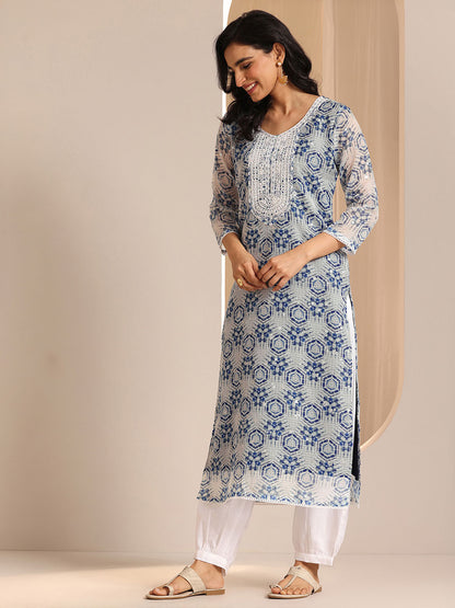 Women Floral Printed Regular Kurta with Trousers & With Dupatta