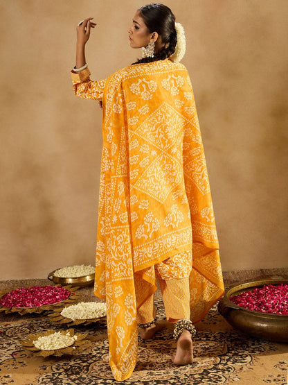 Dhiyona IE Mustard Floral Printed V-Neck Thread Work Straight Kurta With Trousers & Dupatta