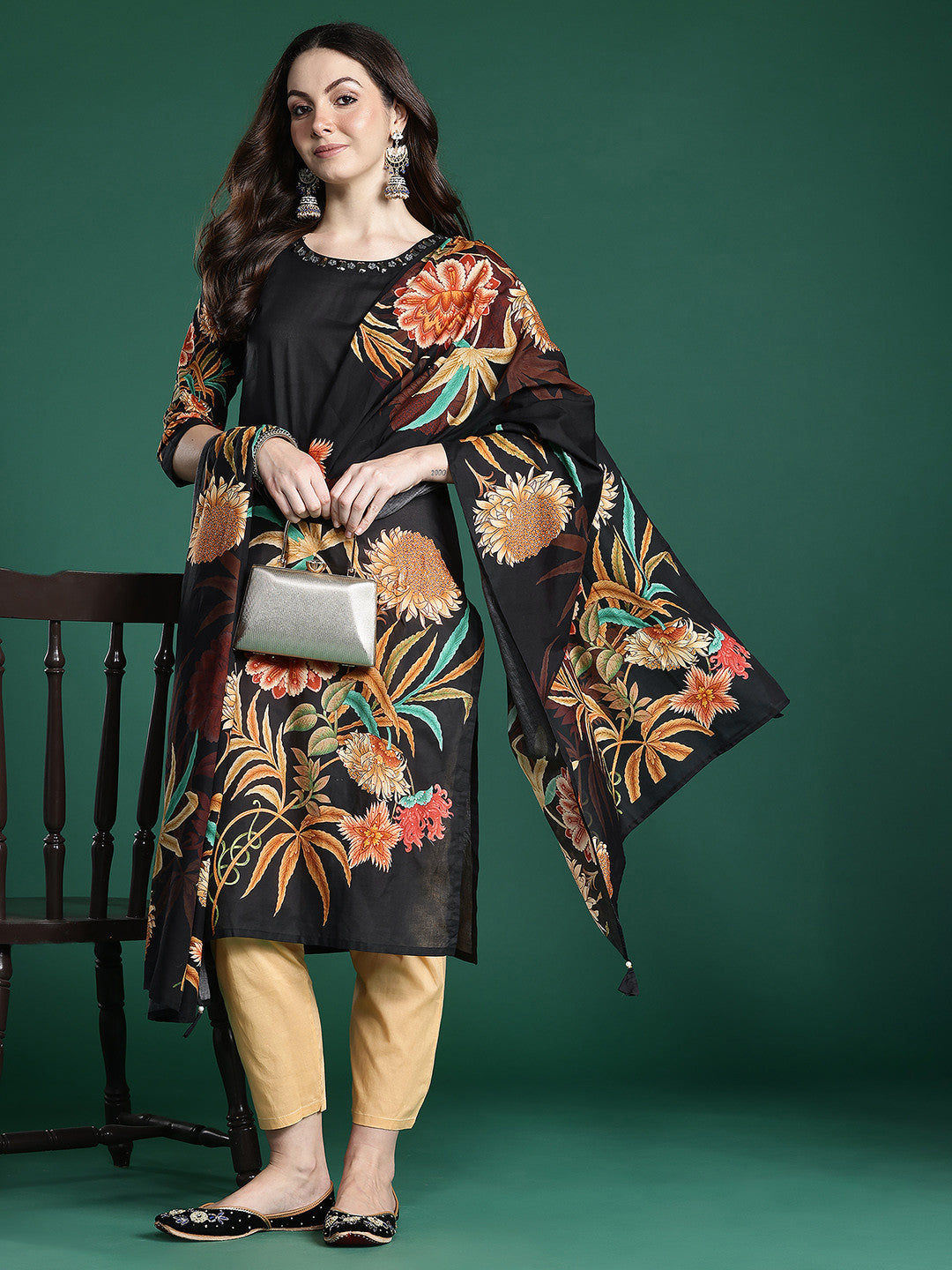 Women Floral Printed Pure Cotton Kurta with Trousers & With Dupatta