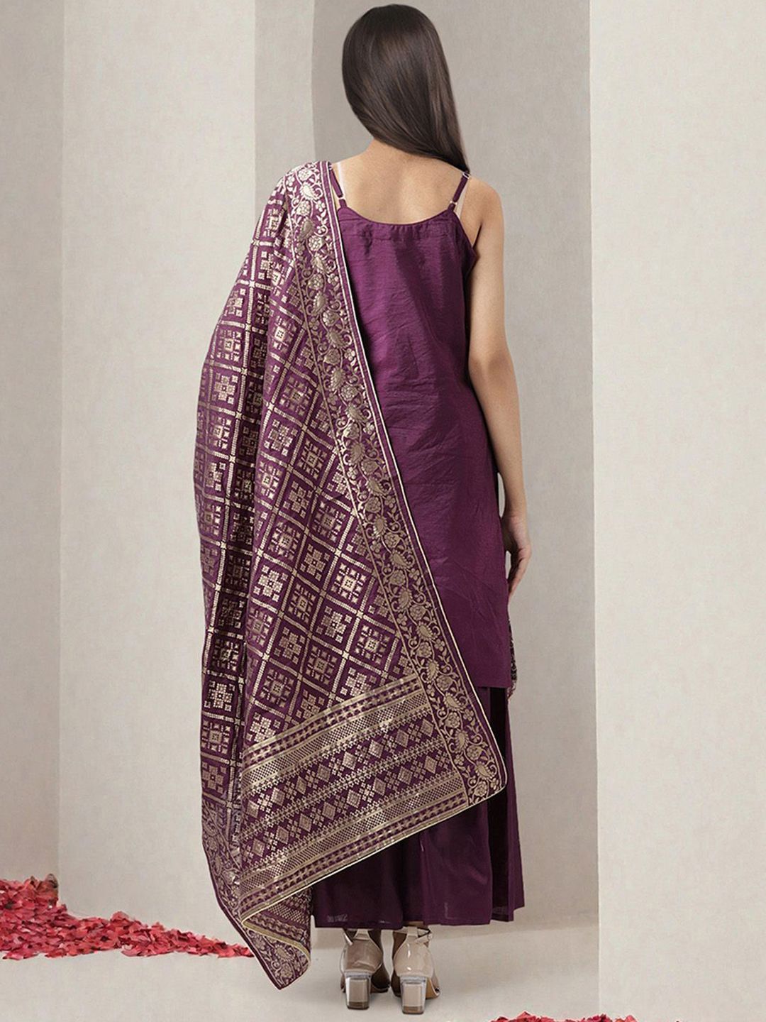 Dhiyona IS Women's Women Ethnic Motifs Printed Regular Sequinned Kurta with Trousers & With Dupatta