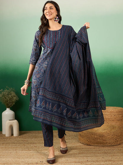 Ethnic Motifs Printed Gotta Patti Pure Cotton Kurta with Trousers & With Dupatta