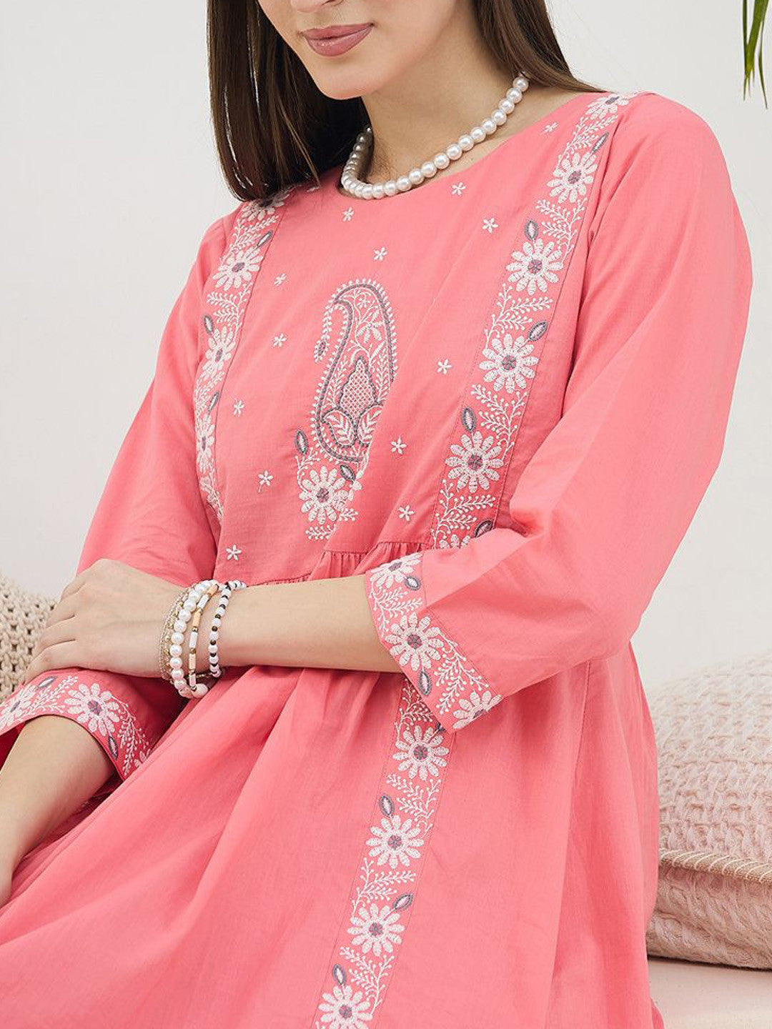 Floral Embroidered Thread Work Pure Cotton Kurta With Trousers