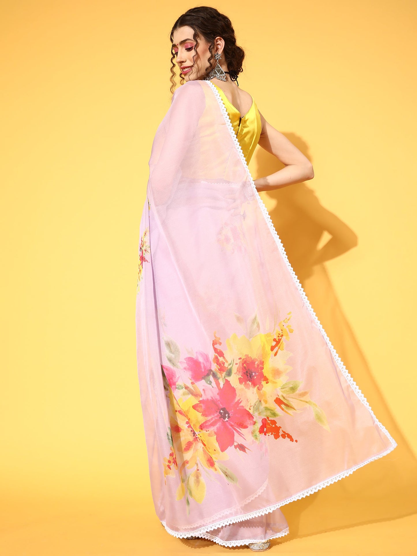 Women's Organza Lavendar Digital Print Designer Saree With Blouse Piece