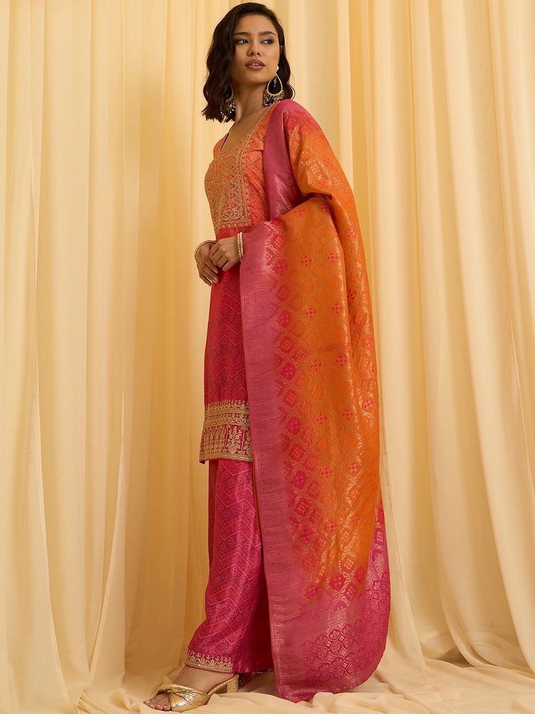 Dhiyona CH Women Ethnic Motifs Embroidered Regular Thread Work Kurta with Palazzos & With Dupatta