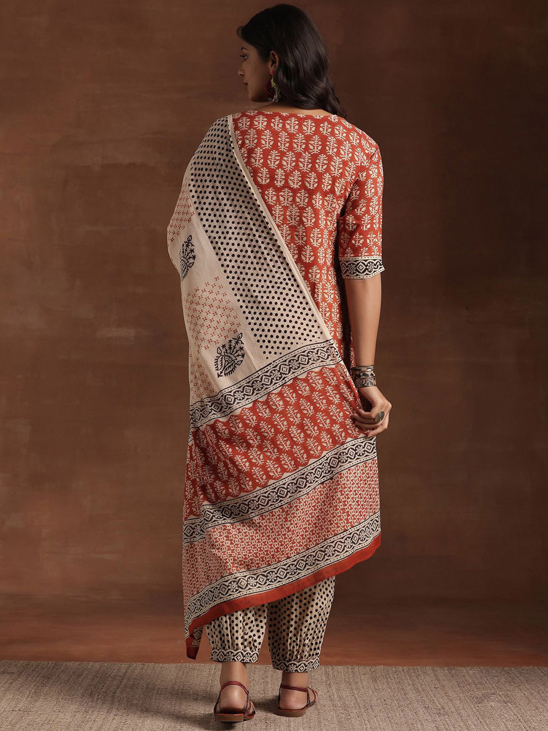 Floral Printed Straight Kurta With Salwar And Dupatta