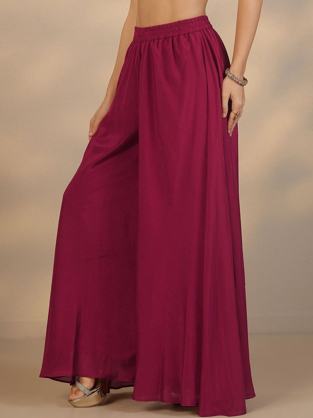 Dhiyona LL Women Regular Kurta with Palazzos & With Dupatta