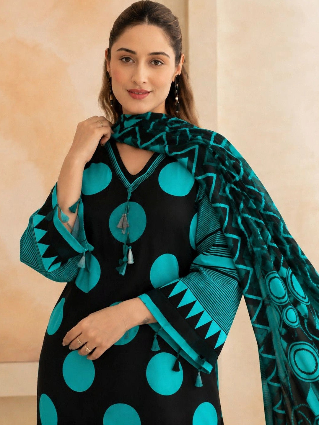 Women Printed Regular Kurta with Patiala & With Dupatta