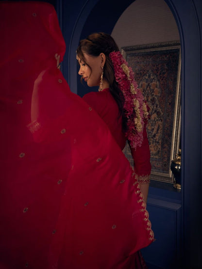 Dhiyona CH Floral Embroidered Straight Sequinned Kurta With Palazzos & Dupatta