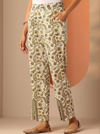 Women Ethnic Motifs Printed Regular Kurta with Trousers & With Dupatta