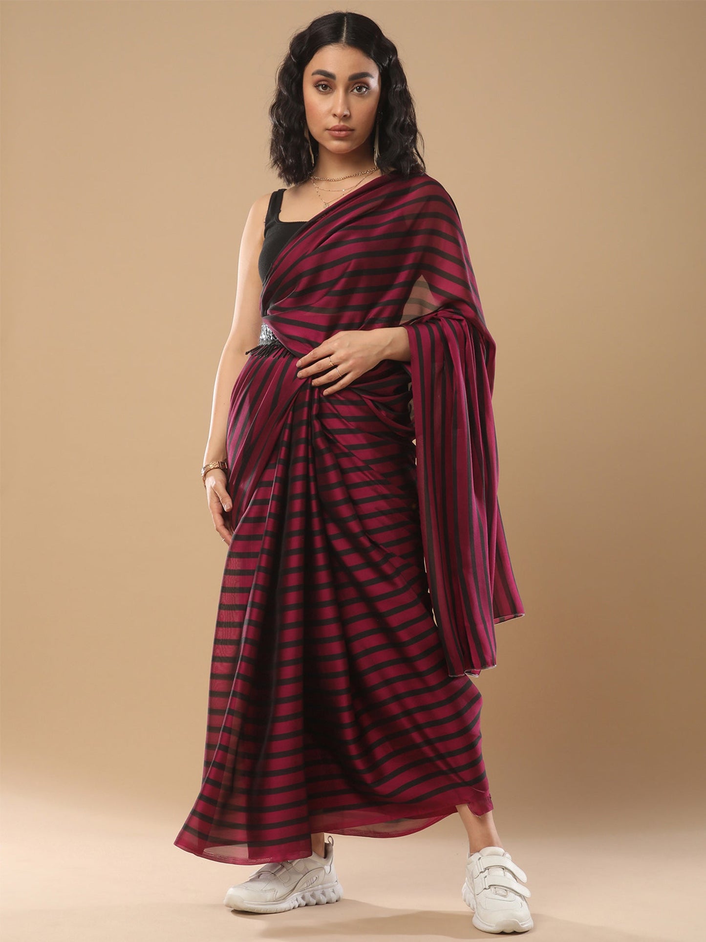 Women's Georgette Purple Solid Designer Saree With Blouse Piece